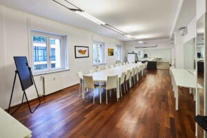 Foto di sala riunioni a noleggio a Milano