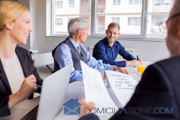 Sede legale e sede sociale: differenze, obblighi e implicazioni operative